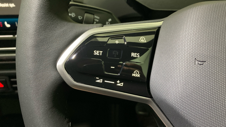 Volkswagen ID.5 210kW Essential Pro 77kWh 5dr Auto Electric Coupe